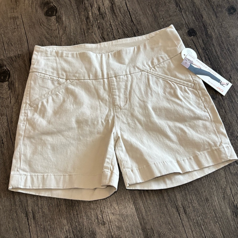 NWT Jag Jeans Women's Pull On Cream Shorts Classic Fit Size 0